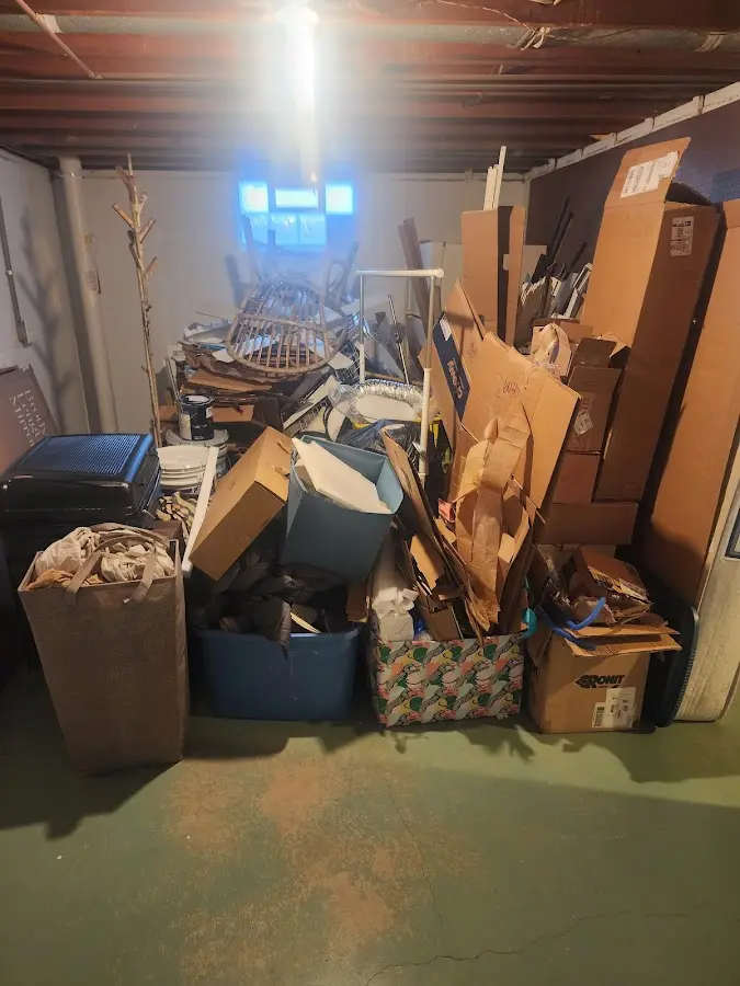 Roll-off dumpster container at job site for 15 Yard Dumpster Rental in Arcadia